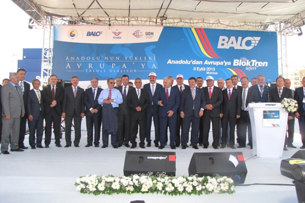 Demiryollarında Balo Zamanı Başladı