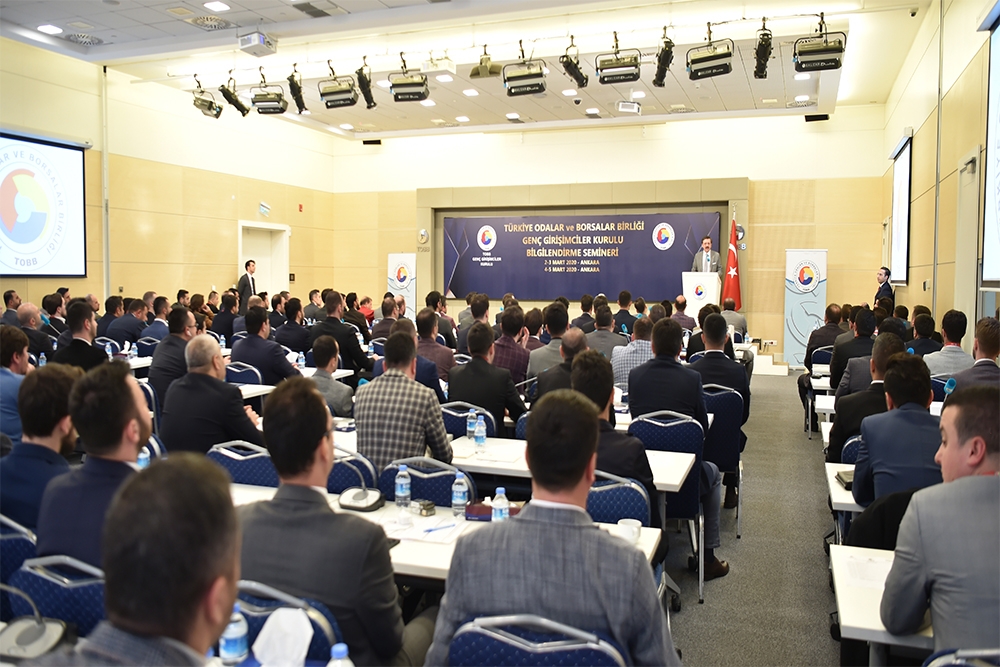 Manisalı Genç Girişimciler Bilgilendirme Semineri’ne Katıldı