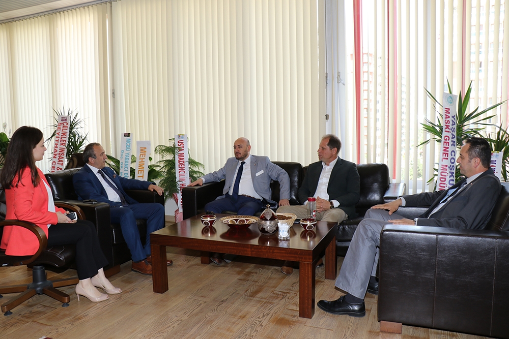 tobb_yonetim_kurulu_uyesi_ve_aydin_to_yonetim_kurulu_baskani_sayin_hakan_ulken,_aydin_to_yonetim_kurulu_baskan_yardimcisi_sayin_mustafa_fatih_erkul,_manisa_tb_yonetim_kurulu_baskani_sayin_sadik_ozkasa